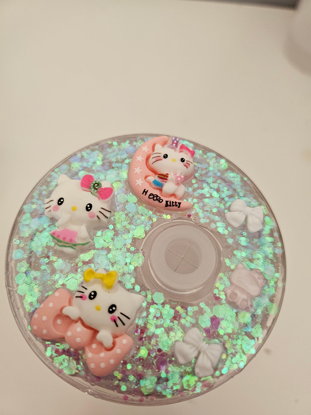 Hello kitty