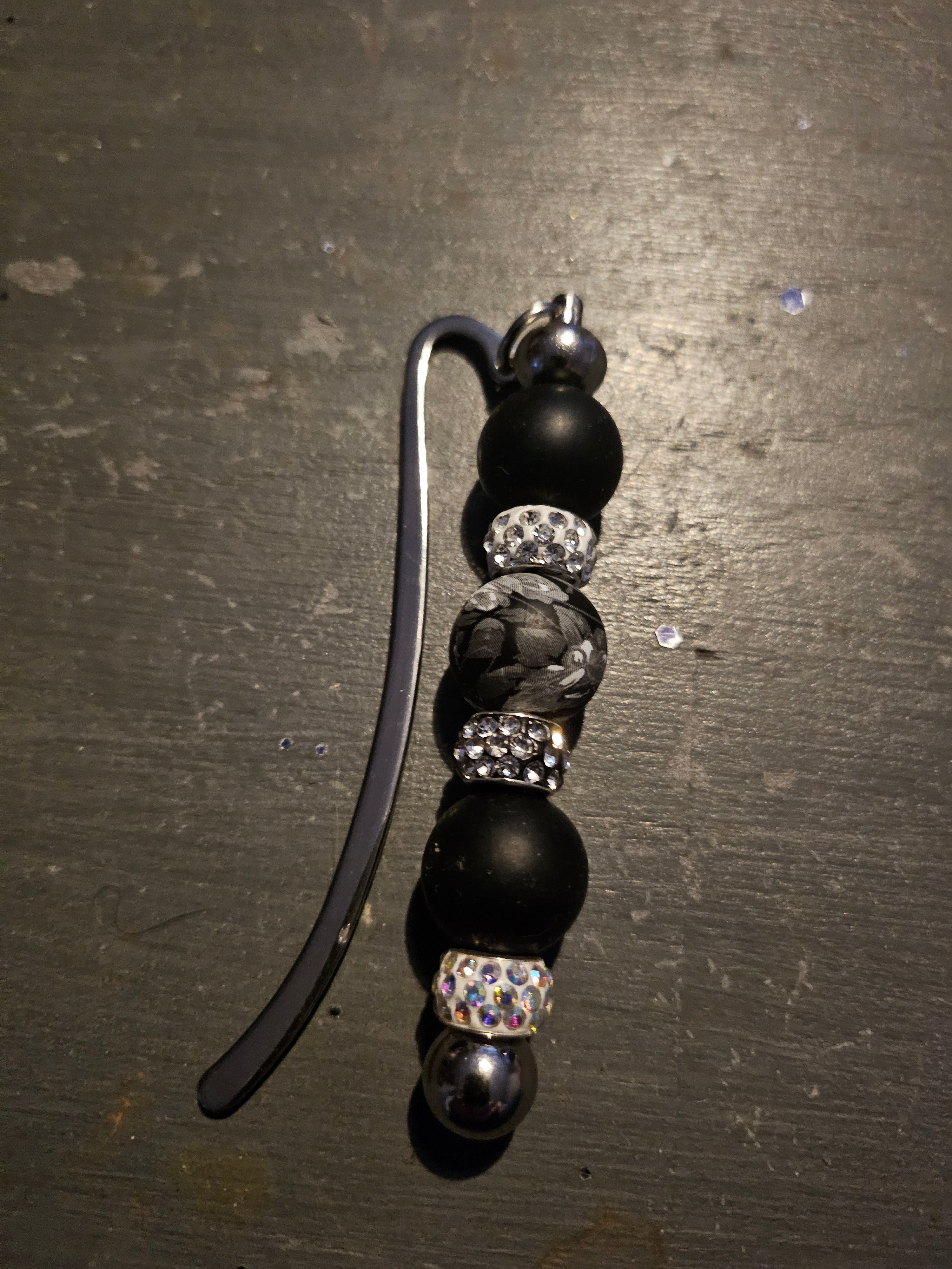 Bijoux de sac, porte clé ou marque page