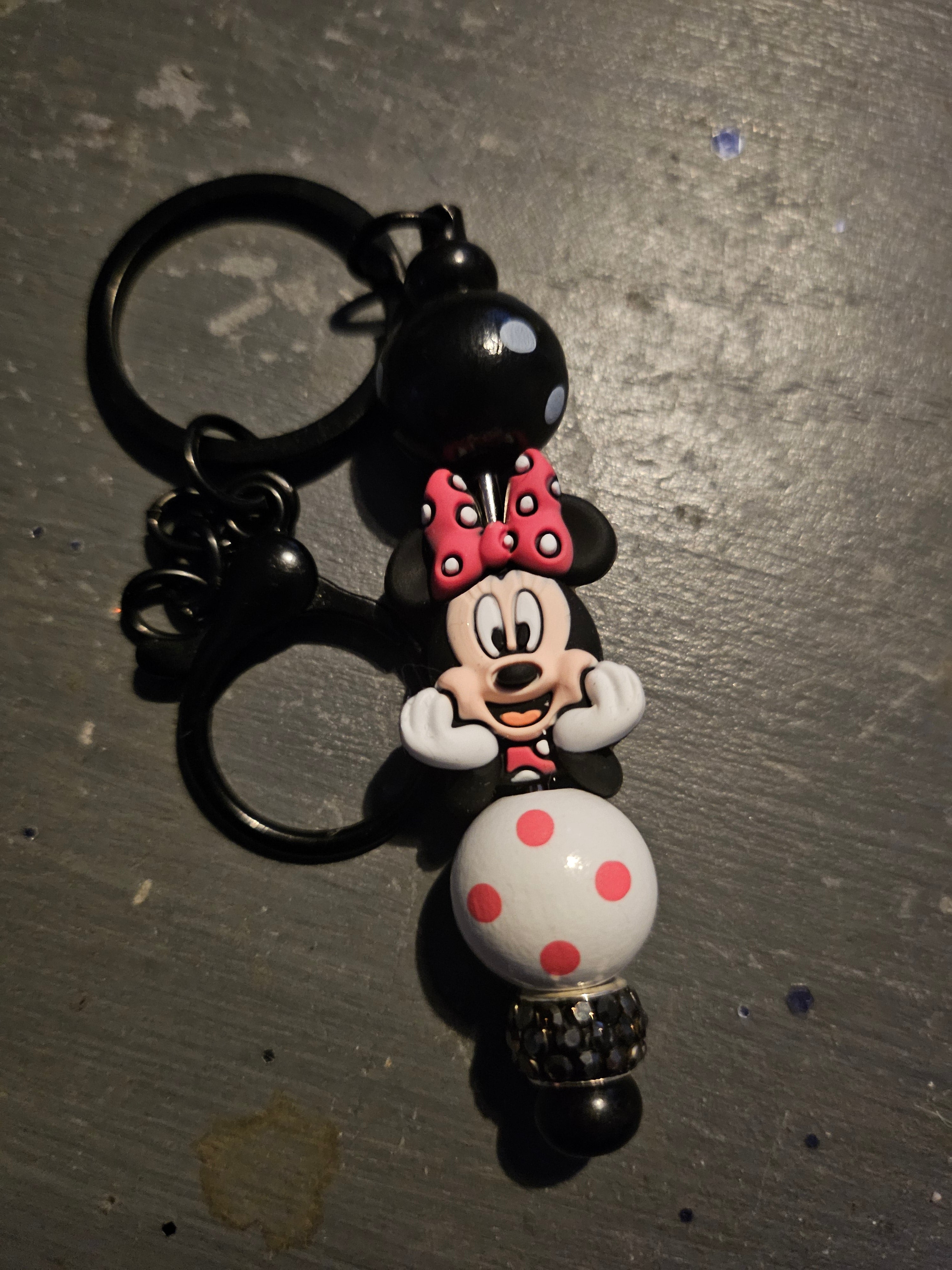 Bijoux de sac, porte clé ou marque page