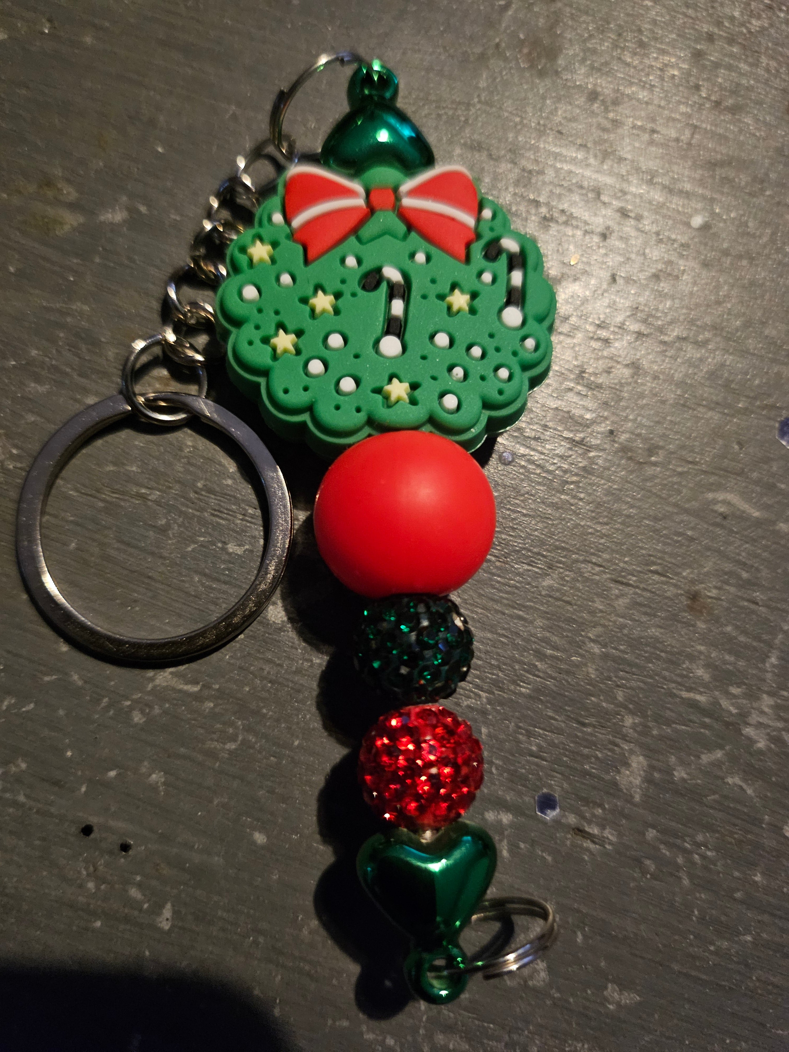 Bijoux de sac, porte clé ou marque page